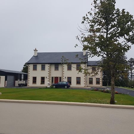 The Farmhouse Accomodation Claremorris Buitenkant foto